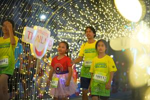 BIB: 2002, 007, 50215, 10011
                            <button type="button" onclick="openModal(21750713)" class="btn btn-primary btn-sm float-right btn-popup" data-toggle="modal" data-target=".modal-high-quality">
                        <i class="fas fa-shopping-cart"></i> Add to Cart
                    </button>
                                            <button type="button" onclick="isThisMe(21750713, true)" class="btn btn-success btn-sm float-right btn-popup btn-isme hidden" data-toggle="tooltip" data-placement="bottom" title="นี่คือรูปของคุณใช่ไหม คลิกที่นี่เพื่อเอาเข้าอัลบั้ม">
                        <i class="fas fa-plus"></i> Add to album
                    </button>
                    <button type="button" onclick="isThisMe(21750713, false)" class="btn btn-warning btn-sm float-right btn-popup btn-isnotme hidden">
                        <i class="fas fa-ban"></i> Remove from album
                    </button>